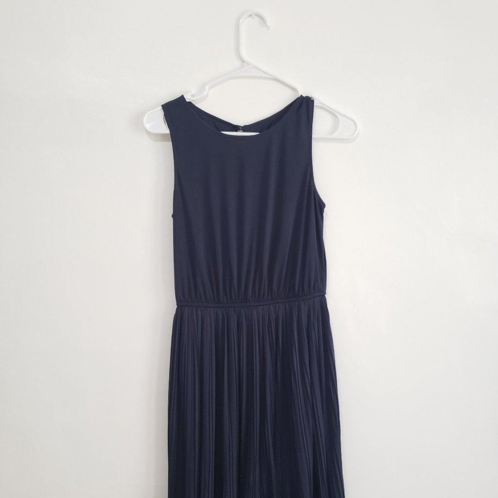 Navy Blue Xhilaration Pleaded Midi Dress - XS